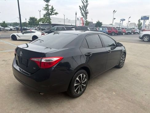 Used 2015 Toyota Corolla LE FWD image 6