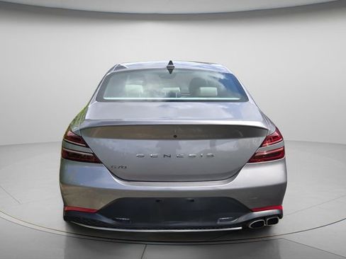 Used 2023 Genesis G70 2.0T RWD image 5