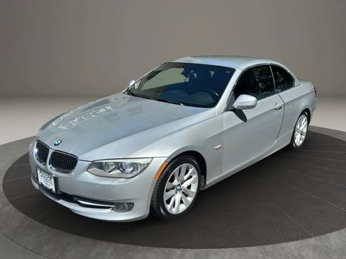 Used 2013 BMW 328i Convertible RWD image 8
