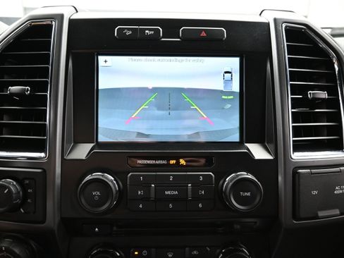 Used 2016 Ford F150 XLT w/ Equipment Group 302A Luxury AWD/4WD image 31