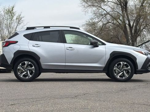 Used 2025 Subaru Crosstrek 2.0i Premium w/ Crosstrek Mirror Package image 8