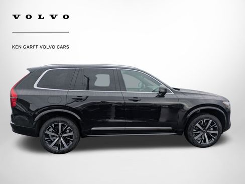 New 2026 Volvo XC90 B5 Core image 2