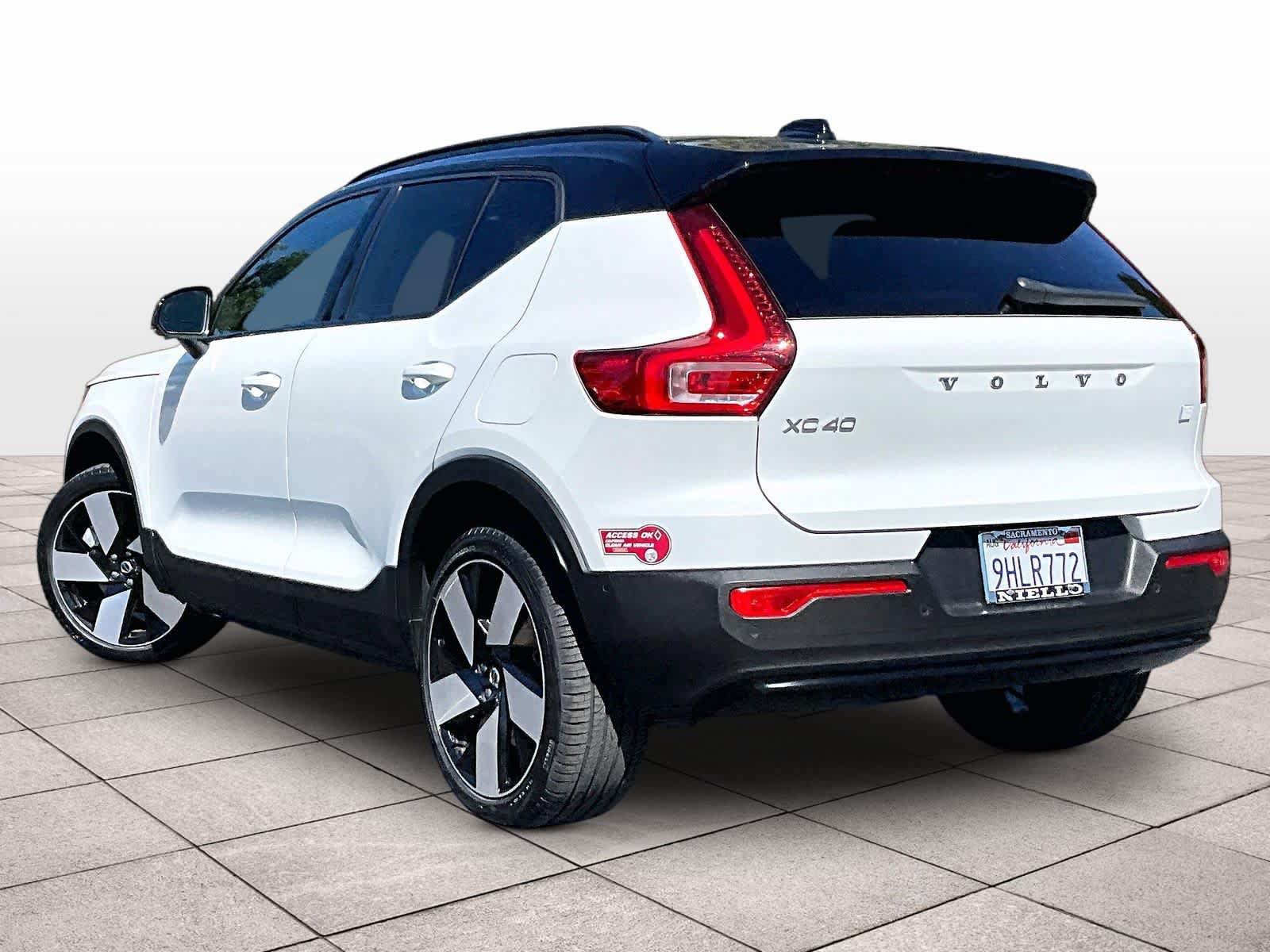 Used 2023 Volvo XC40 Recharge Ultimate AWD/4WD image 15