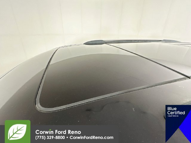 Used 2019 Jeep Grand Cherokee Overland AWD/4WD image 25