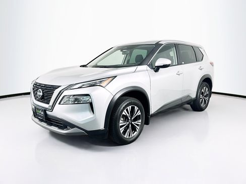 Used 2023 Nissan Rogue SV AWD/4WD image 3