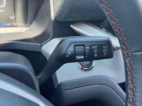 Used 2026 Ford Explorer Active AWD/4WD image 27