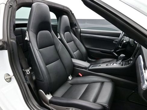 Certified 2018 Porsche 911 Targa 4S AWD/4WD image 14