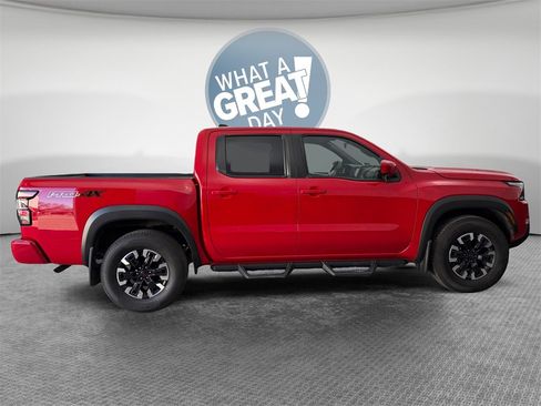 Used 2023 Nissan Frontier PRO-4X w/ Pro Convenience Package image 2