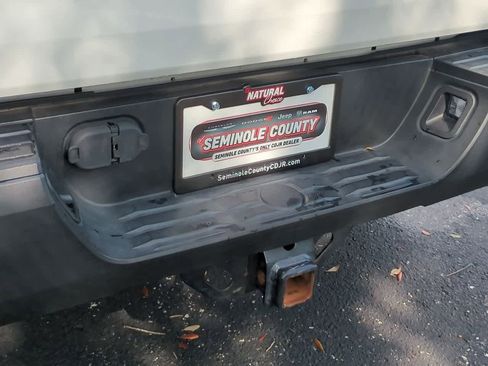 Used 2019 Toyota Tundra SR image 34