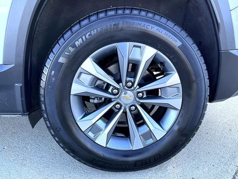 Used 2025 Chevrolet Equinox LT AWD/4WD image 24