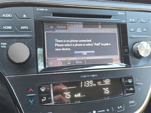 Used 2016 Toyota Avalon XLE Premium image 30