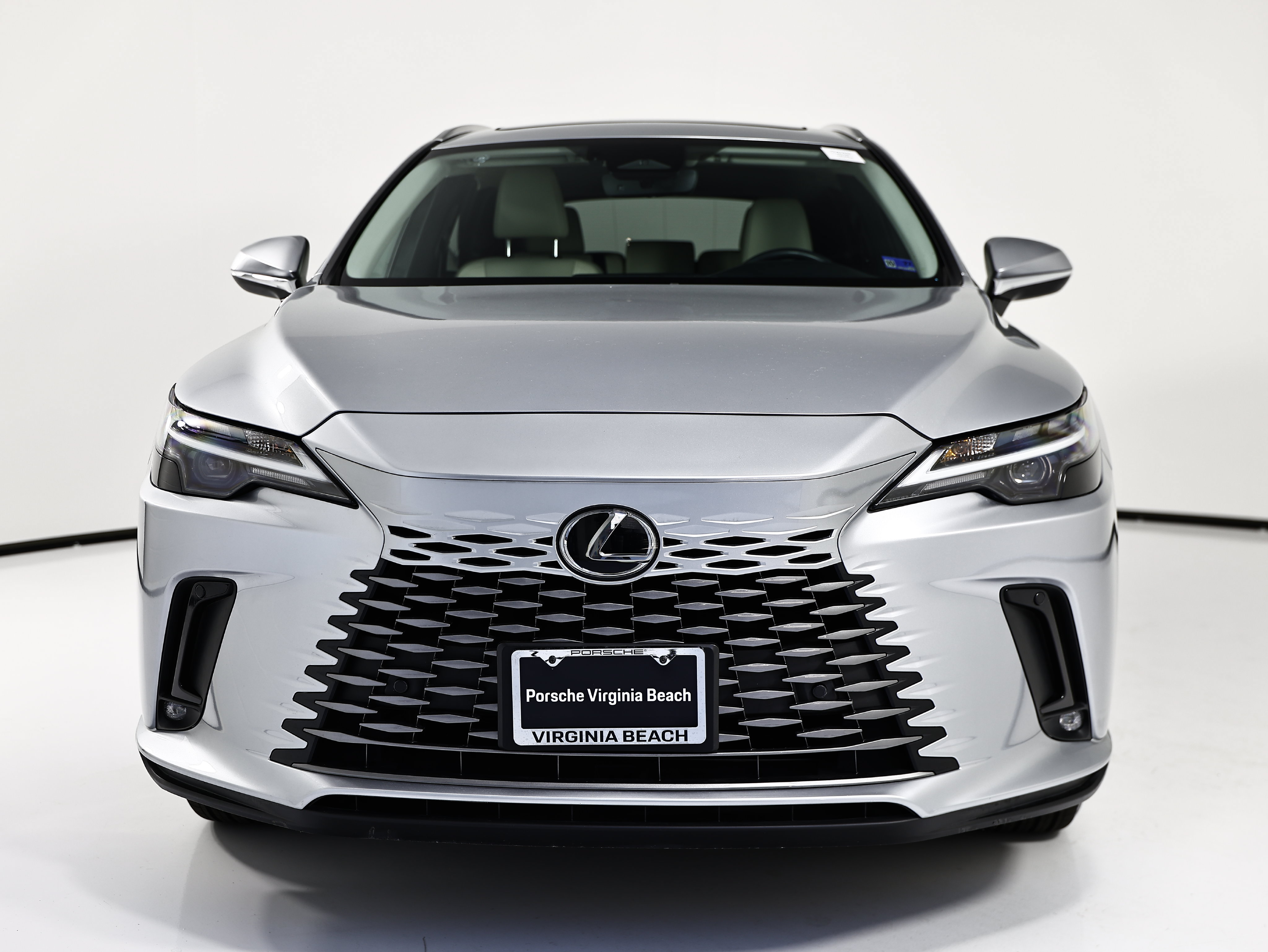 Used 2023 Lexus RX 350 Premium w/ Accessory Package AWD/4WD image 10