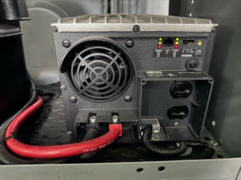 Used 2009 GMC Savana 3500 G3500 Cargo image 31