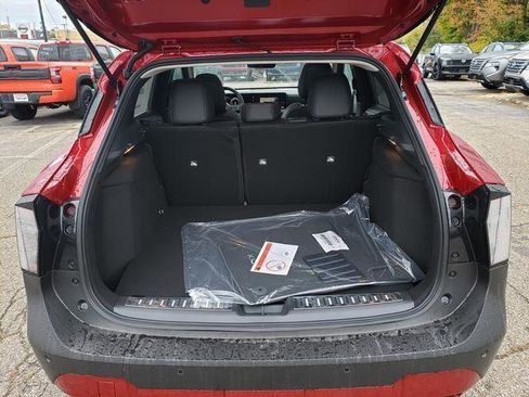 New 2026 Nissan Kicks SR w/ SR Premium Package AWD/4WD image 6