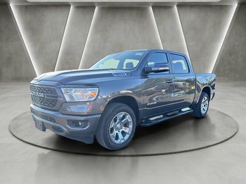 Used 2022 RAM 1500 Big Horn AWD/4WD image 3