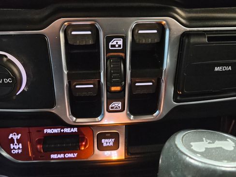 Used 2021 Jeep Wrangler Unlimited Rubicon 4xe w/ Cold Weather Group image 36