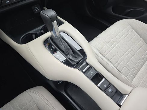 Used 2023 Honda HR-V LX image 25