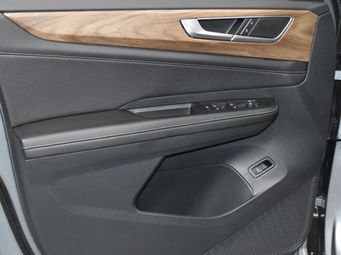 New 2026 Volkswagen Atlas SE AWD/4WD image 3