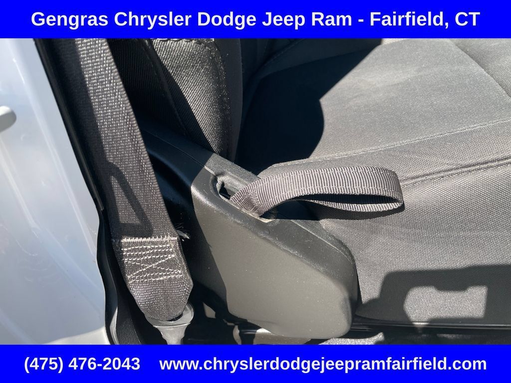 Used 2019 Jeep Wrangler Unlimited Sahara AWD/4WD image 22