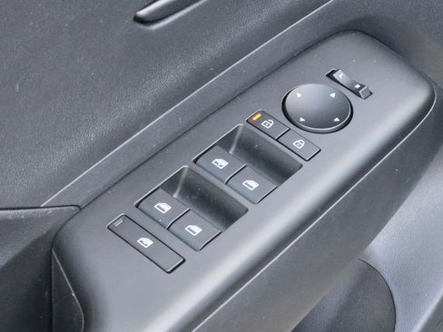 Certified 2024 Hyundai Kona SEL image 28