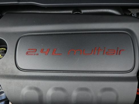 Used 2022 Jeep Compass Latitude FWD image 26