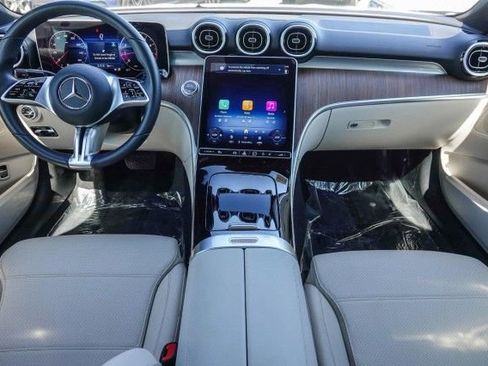 Used 2025 Mercedes-Benz C 300 Sedan image 12