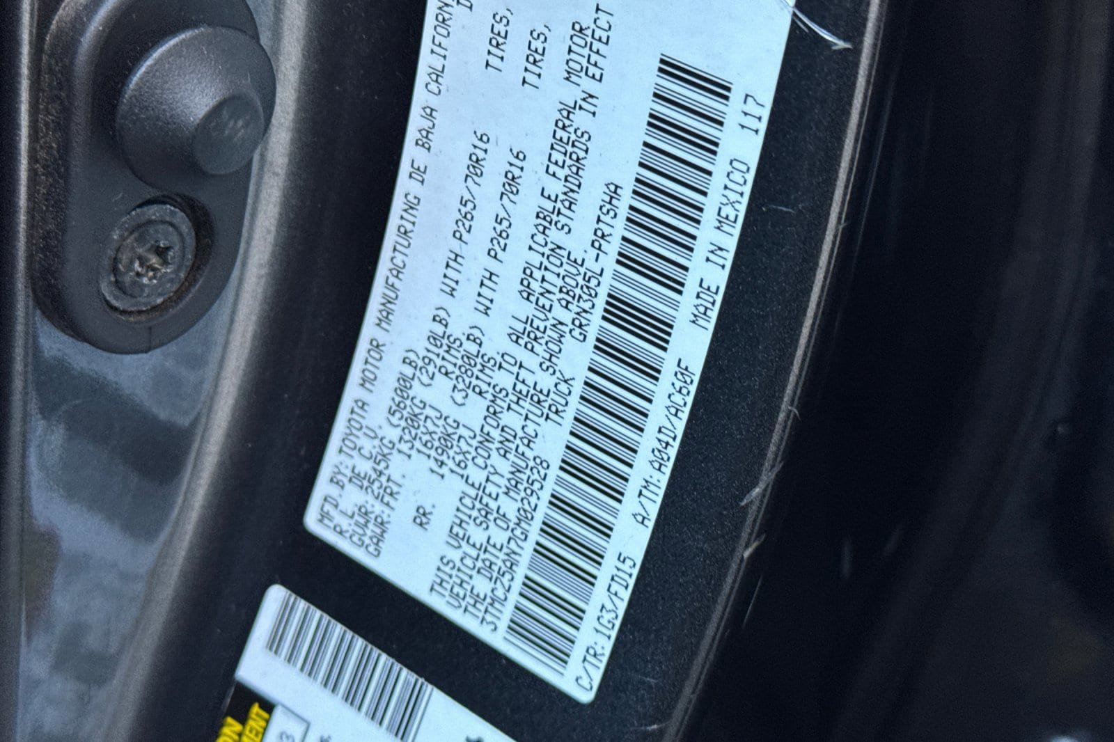 Used 2016 Toyota Tacoma TRD Off-Road w/ Exterior Package AWD/4WD image 32