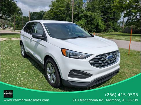Used 2020 Ford Edge SE FWD image 2