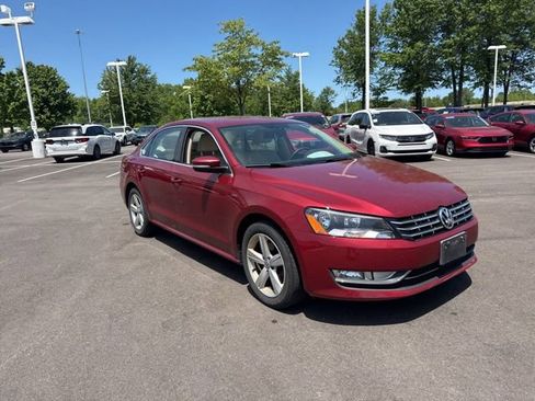 Used 2015 Volkswagen Passat 1.8T S FWD image 6