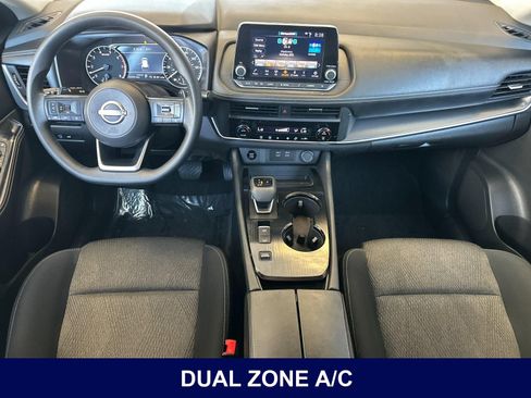 Used 2024 Nissan Rogue SV FWD image 16