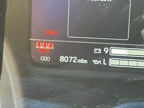 Used 2025 Toyota Tundra Limited image 31