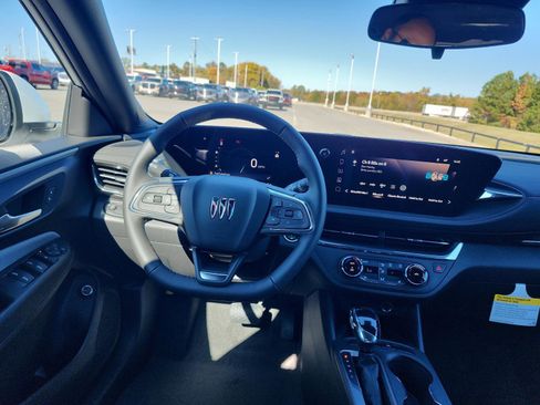 New 2026 Buick Envista Preferred image 9