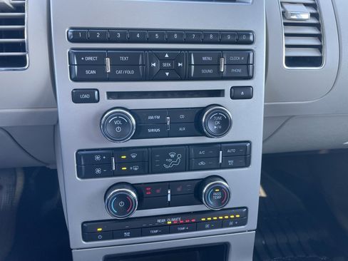 Used 2011 Ford Flex SEL w/ Rapid Spec Order Code image 13