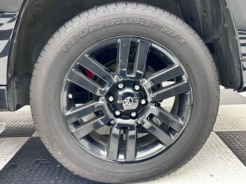 Used 2021 Toyota 4Runner Nightshade image 7