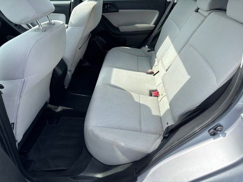 Used 2016 Subaru Forester 2.5i Premium AWD/4WD image 13