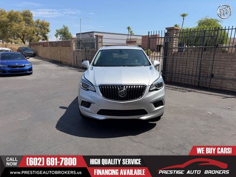 Used 2018 Buick Envision Essence FWD image 3