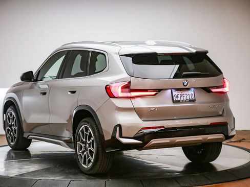 Certified 2023 BMW X1 xDrive28i w/ Convenience Package AWD/4WD image 2