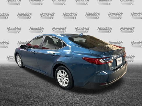 Used 2025 Toyota Camry LE FWD image 8