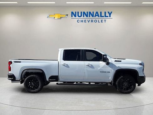 New 2025 Chevrolet Silverado 2500 LT w/ Trail Boss Package AWD/4WD image 6