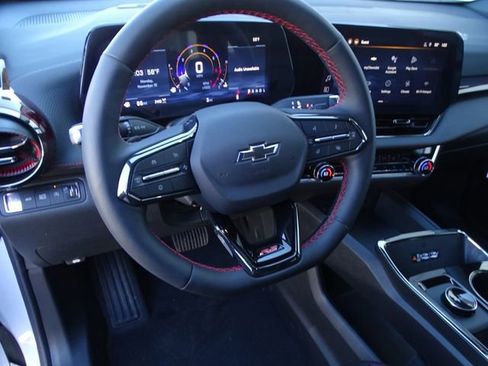 New 2026 Chevrolet Equinox RS image 28