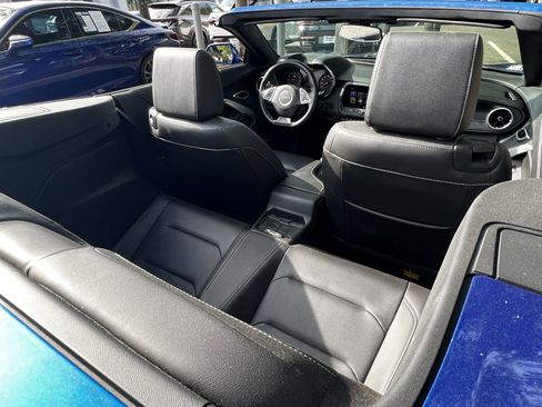 Used 2018 Chevrolet Camaro LT image 51