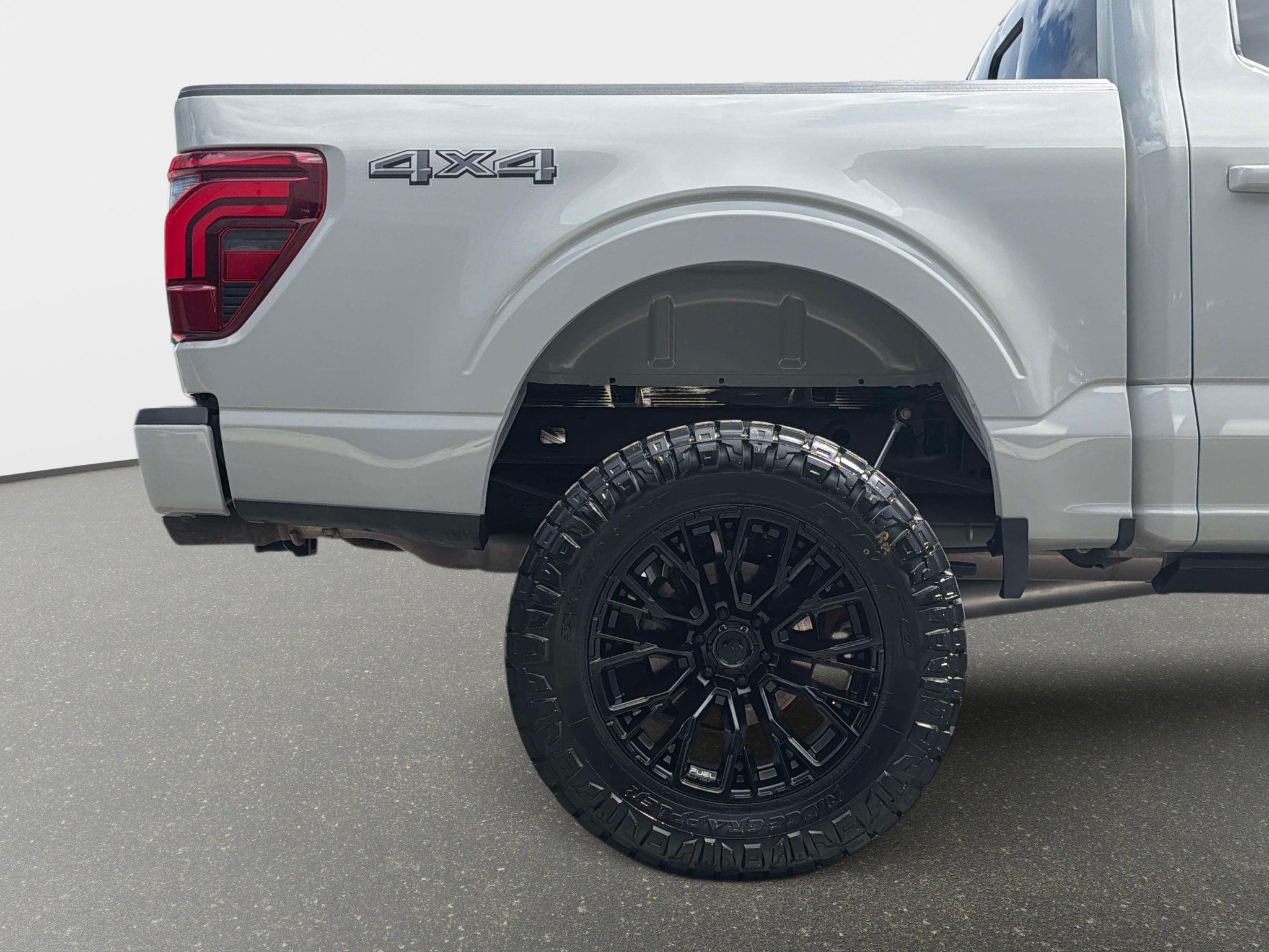 Used 2026 Ford F150 Lariat AWD/4WD image 15