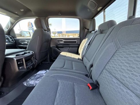 New 2026 RAM 1500 4x4 Crew Cab image 11