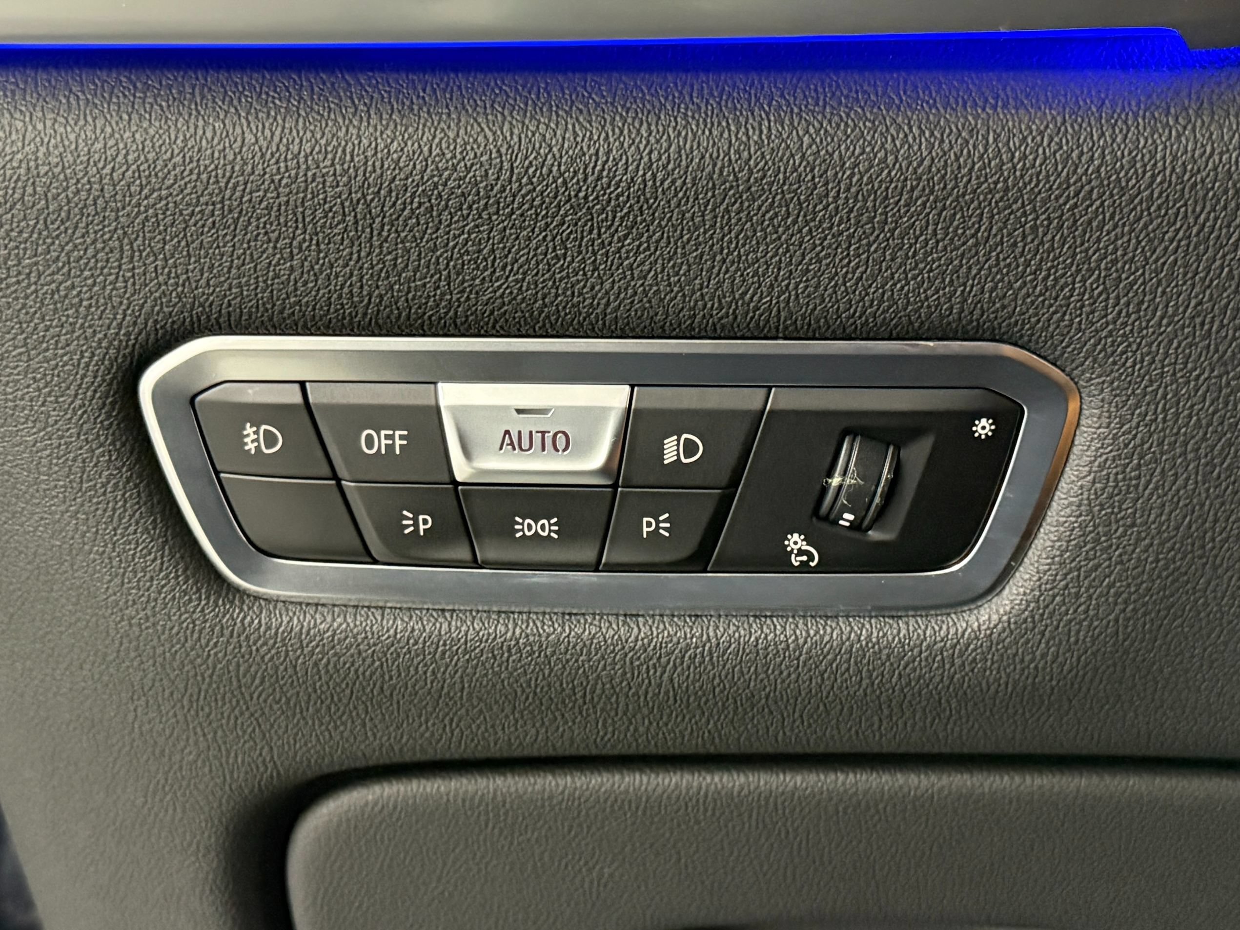 Used 2022 BMW X7 xDrive40i AWD/4WD image 29