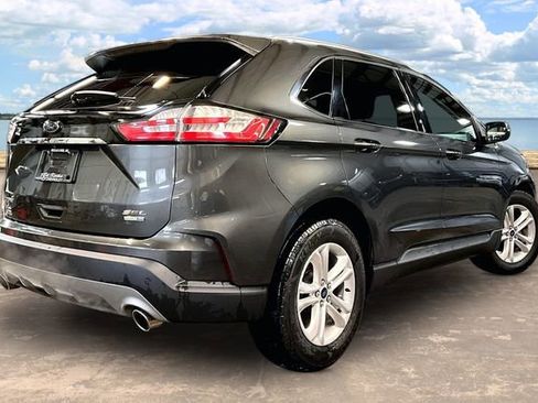 Used 2020 Ford Edge SEL image 6
