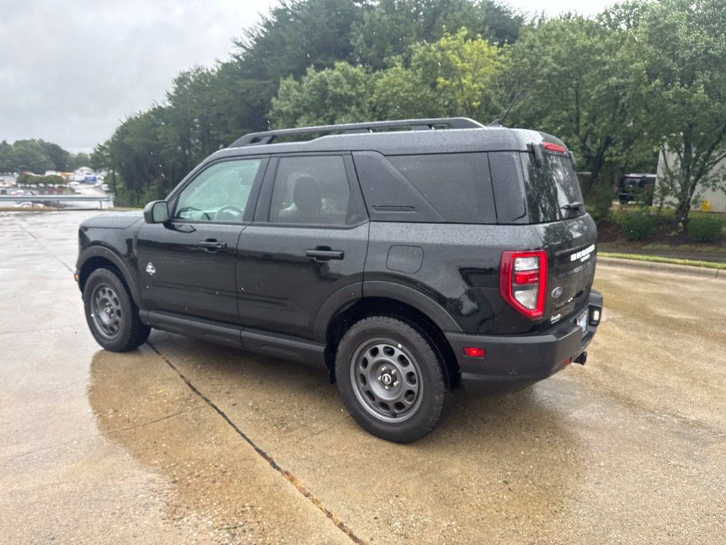 Used 2024 Ford Bronco Sport Outer Banks AWD/4WD image 14