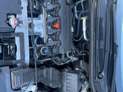 Used 2022 Honda HR-V LX image 25