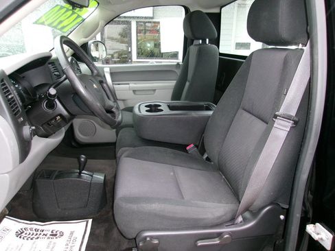 Used 2013 Chevrolet Silverado 1500 W/T w/ LS Package image 12