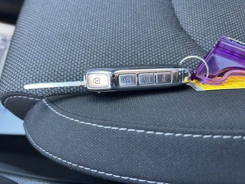 Certified 2024 Kia Forte LXS image 33