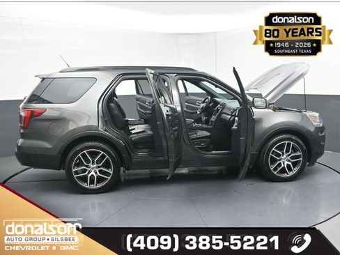 Used 2018 Ford Explorer Sport image 23